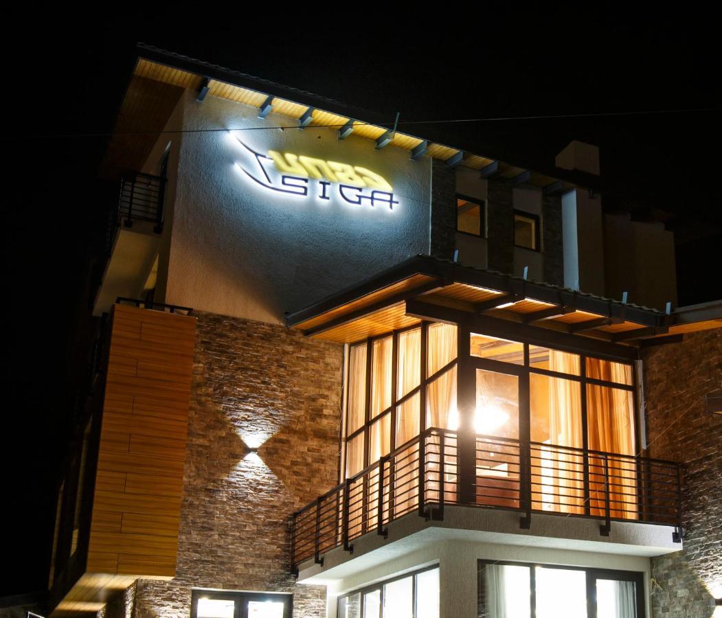 Hotel Tsiga Goedaoeri Buitenkant foto