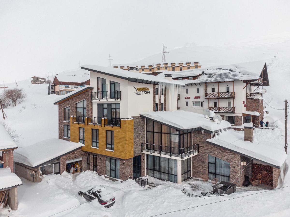 Hotel Tsiga Goedaoeri Buitenkant foto
