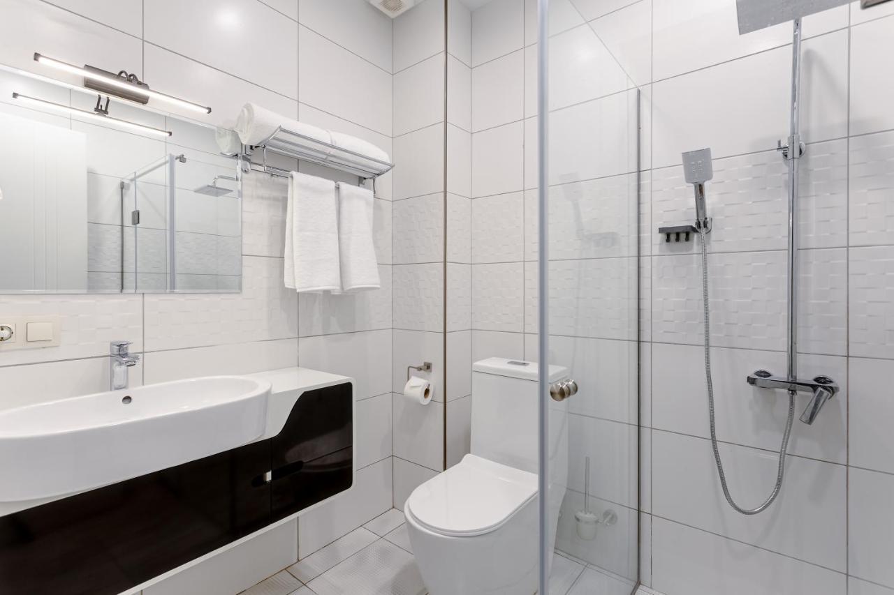 Hotel Tsiga Goedaoeri Buitenkant foto